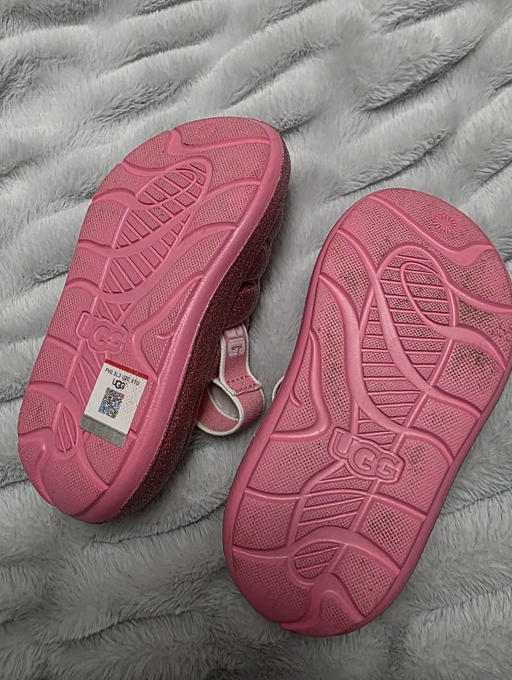 UGG K Sport Yeah Glitter Sandals Size 10 Toddler - Picture 6 of 11